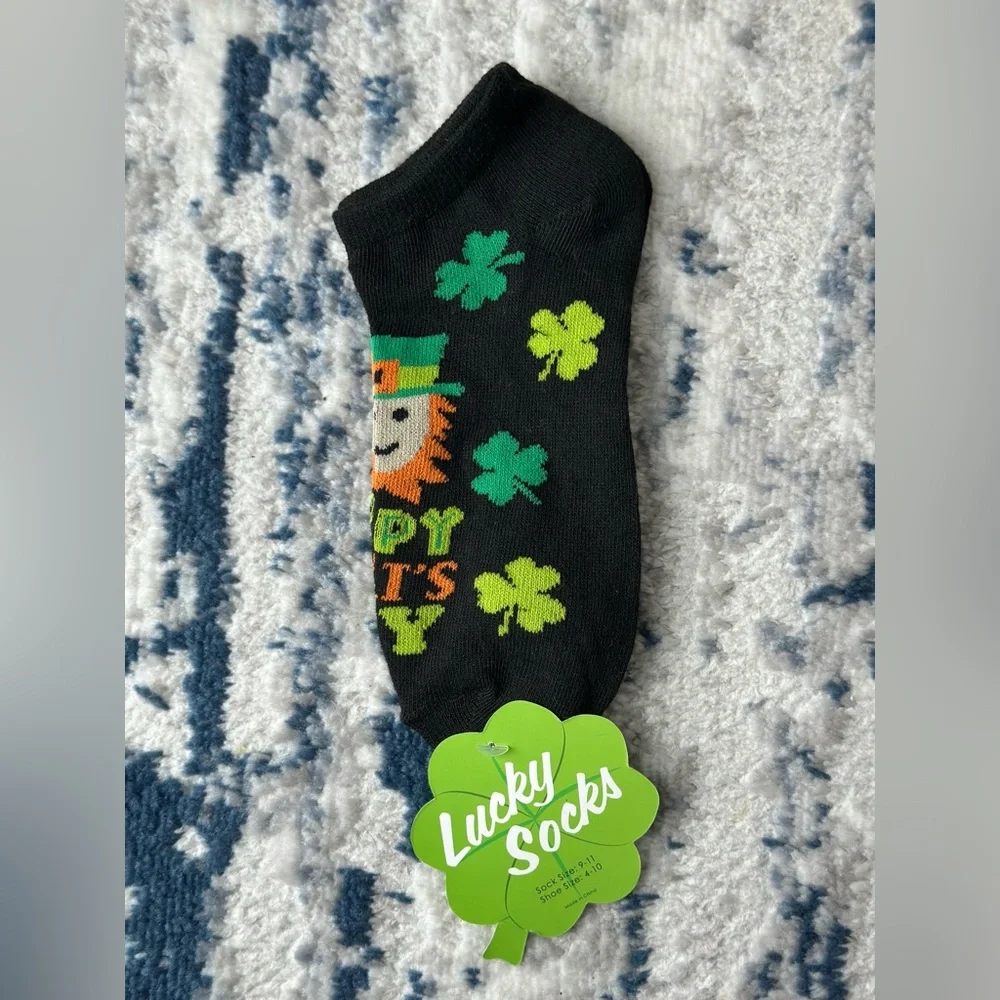 NWT HAPPY ST. PADDY’S DAY SOCKS